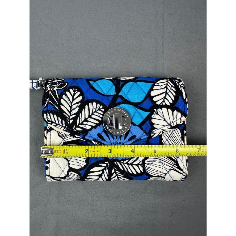VERA BRADLEY Twist Lock‎ Expandable Wristlet/Clutch/Wallet Blue Floral Print - Picture 7 of 8